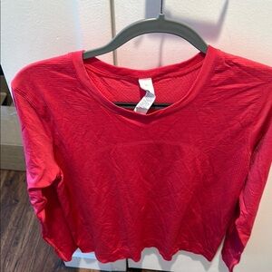 EUC Lululemon Relaxed Swiftly